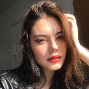 Meet your Posher, Eduard